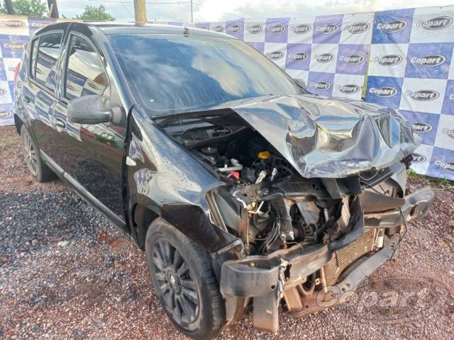 2013 RENAULT SANDERO 