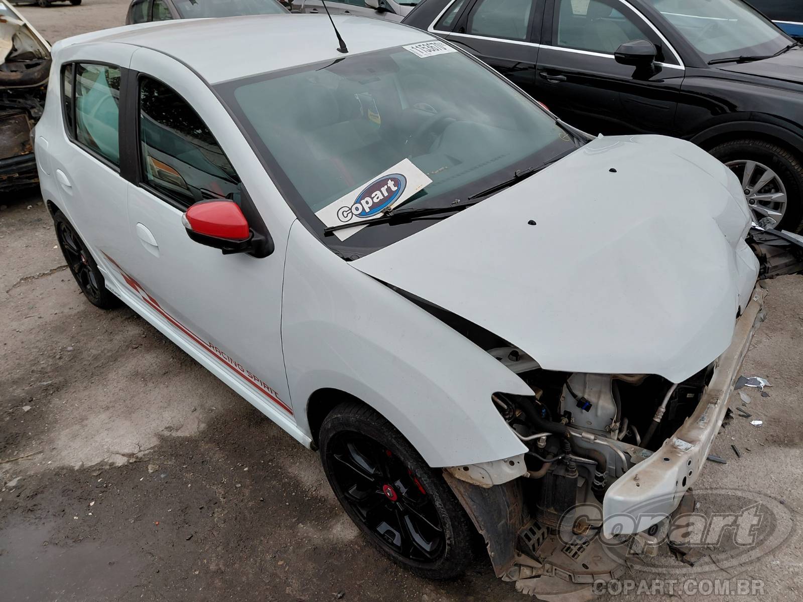 Renault Sandero 2018 em leilão