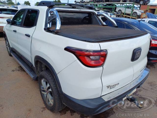 2022 FIAT TORO 