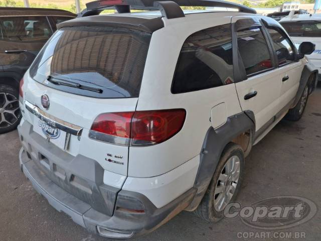2015 FIAT WEEKEND 