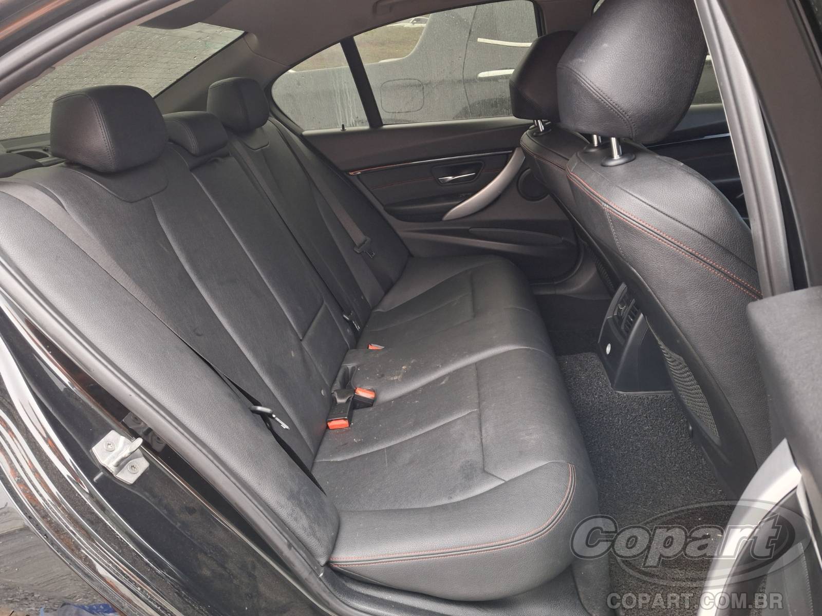 2018 BMW SERIE 3 — foto 6 de 12