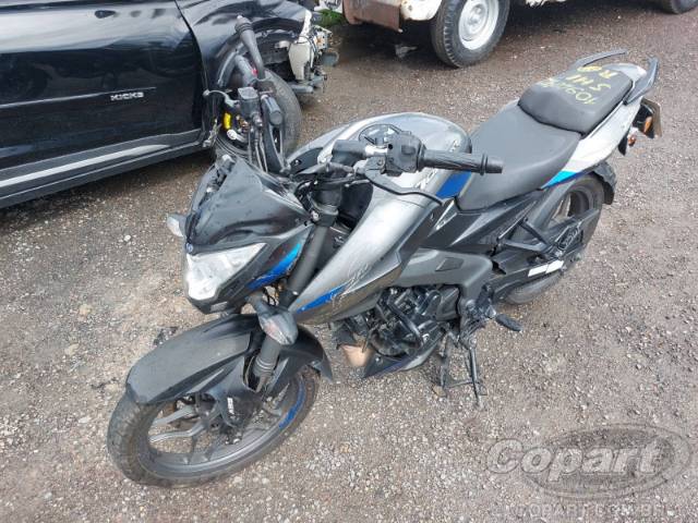 2025 BAJAJ DOMINAR 