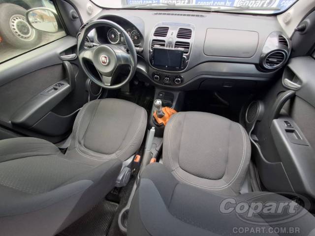 2016 FIAT GRAND SIENA 