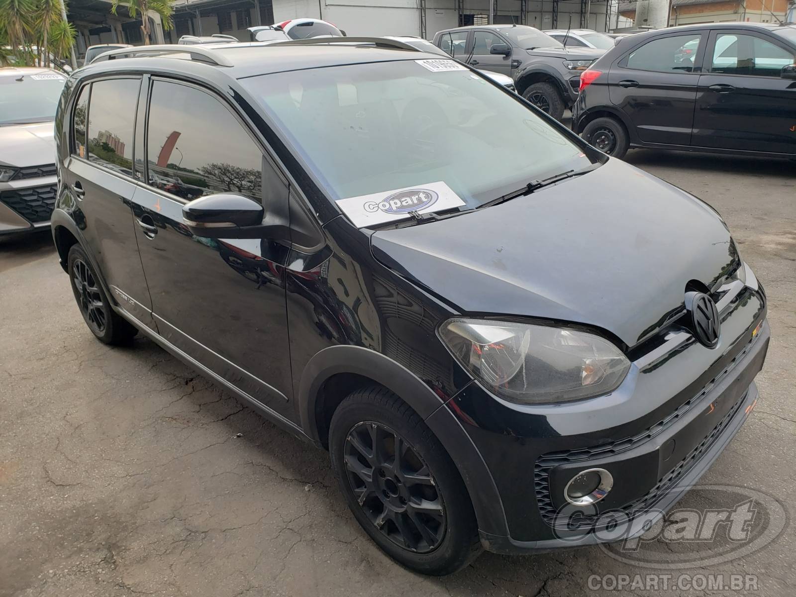 Veículo VW - VolksWagen Up 2016 VOLKSWAGEN UP UP CROSS 1.0 12V TSI Turbo FLEXIVEL ALCOOL/GASOLINA 2016 em leilão