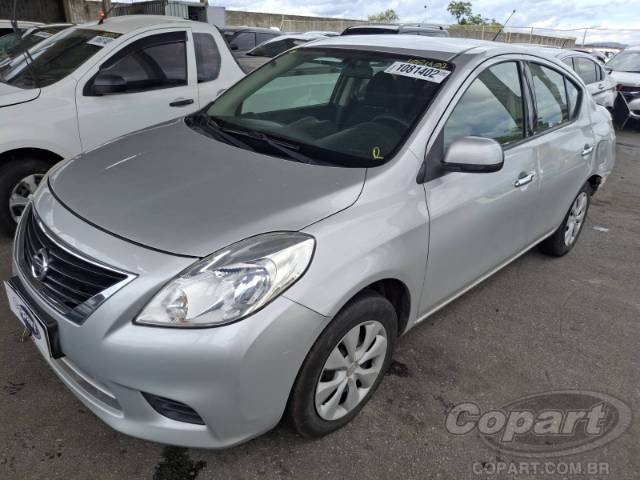 2014 NISSAN VERSA 