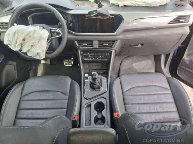 2024 VOLKSWAGEN TAOS 