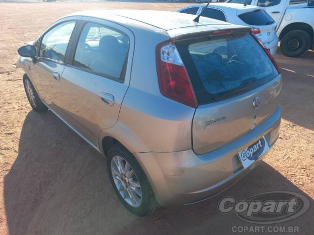 2012 FIAT PUNTO 