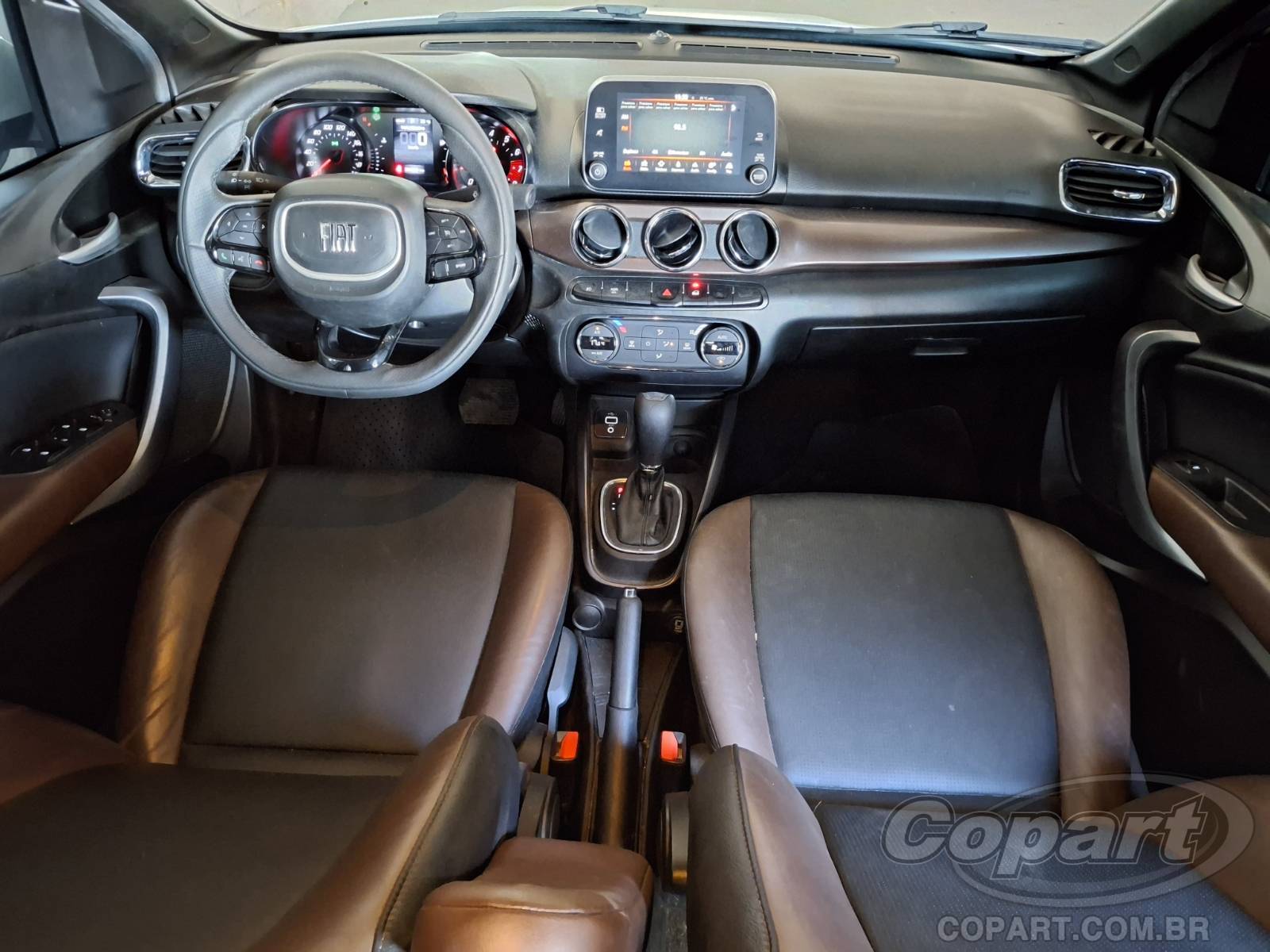 Foto 9 de 10: 2024 FIAT CRONOS