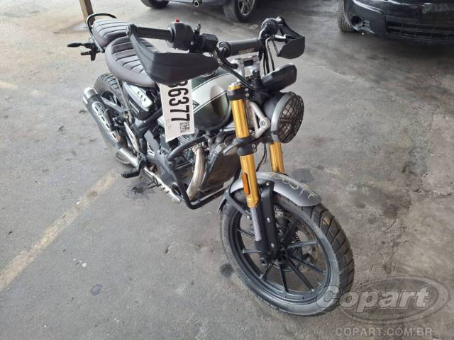 2025 TRIUMPH SCRAMBLER 