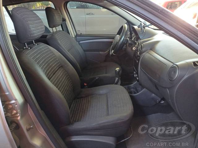 2013 RENAULT SANDERO 