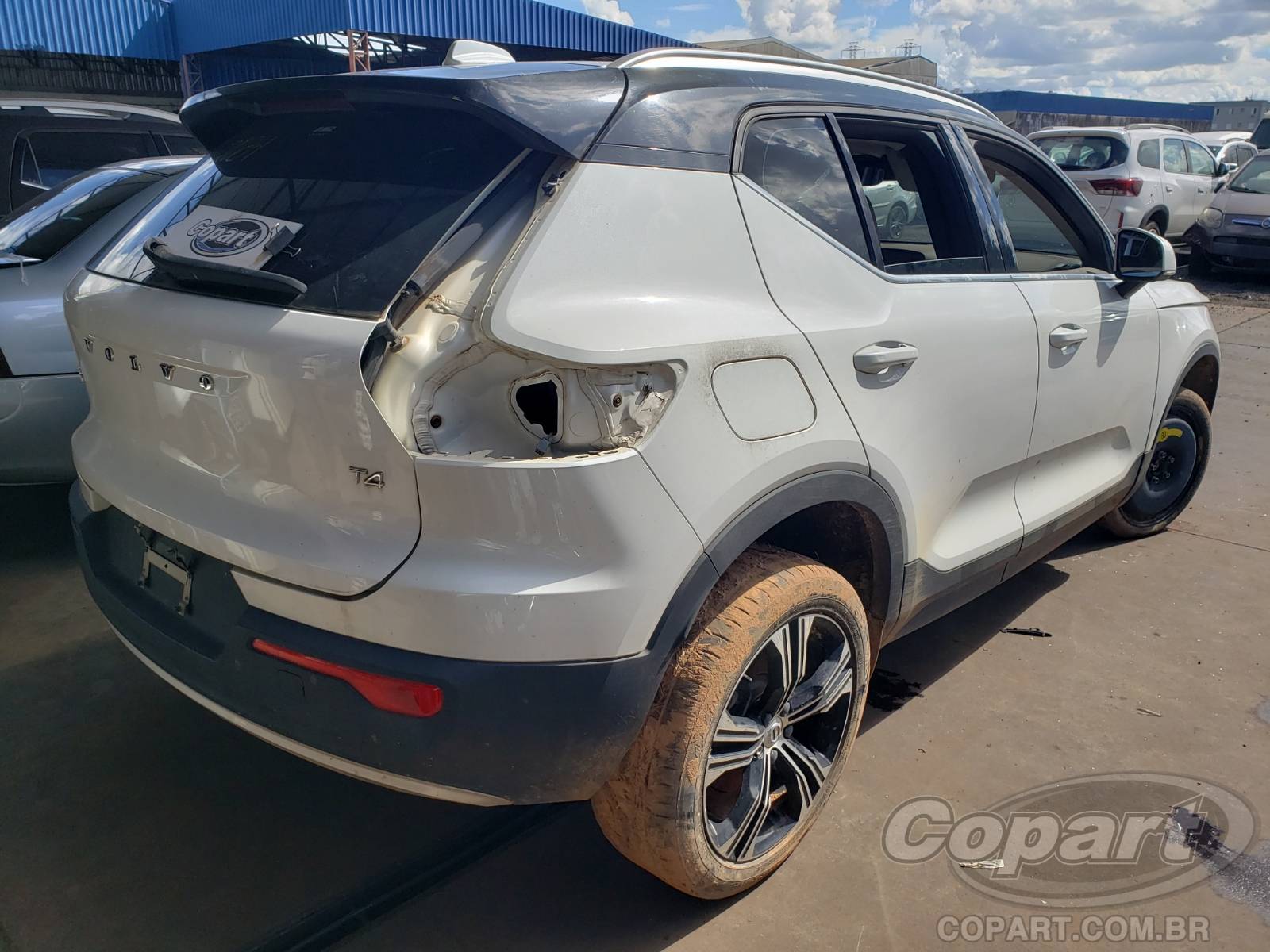 Foto 4: 2021 VOLVO XC40