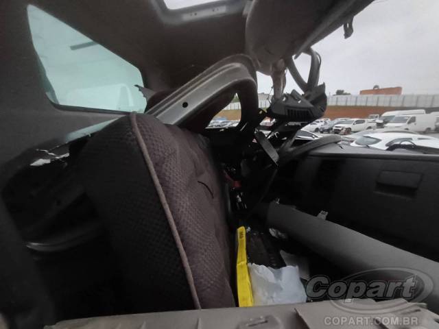 2011 VOLKSWAGEN CONSTELLATION 