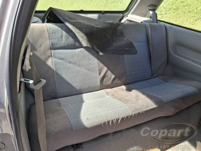 2002 VOLKSWAGEN GOL 