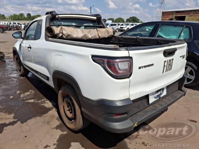 2022 FIAT STRADA 