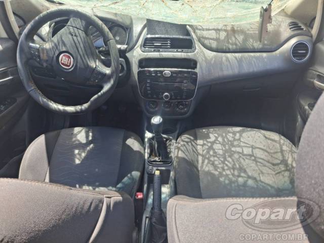 2014 FIAT PUNTO 