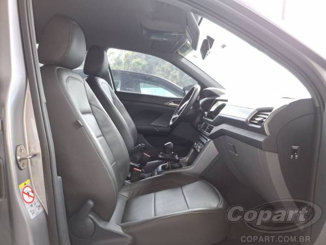 2024 VOLKSWAGEN T-CROSS 