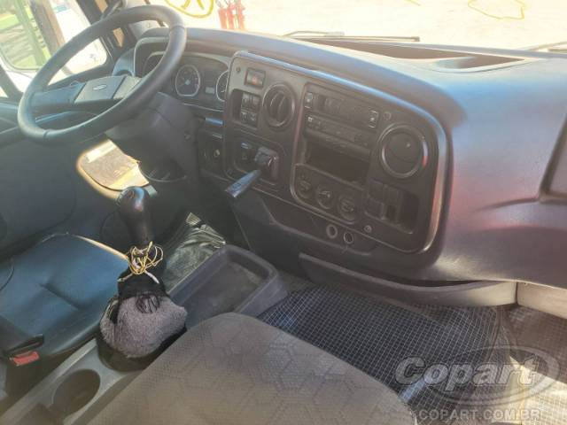2013 FORD CARGO 1519 