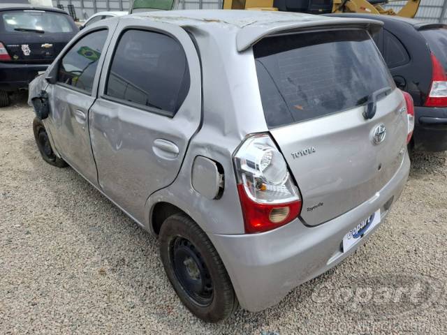 2017 TOYOTA ETIOS 