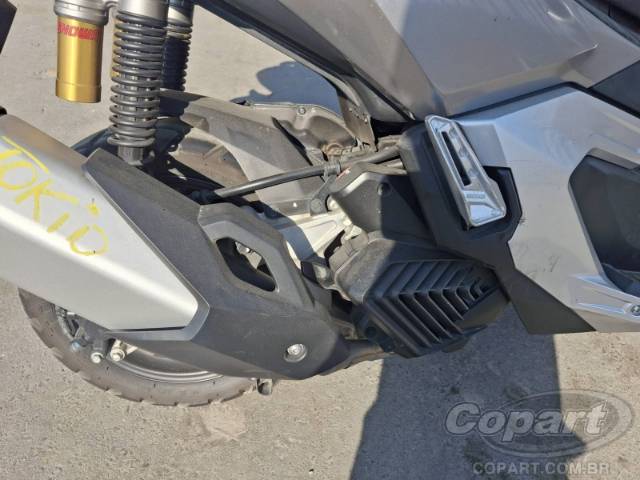 2025 HONDA ADV 