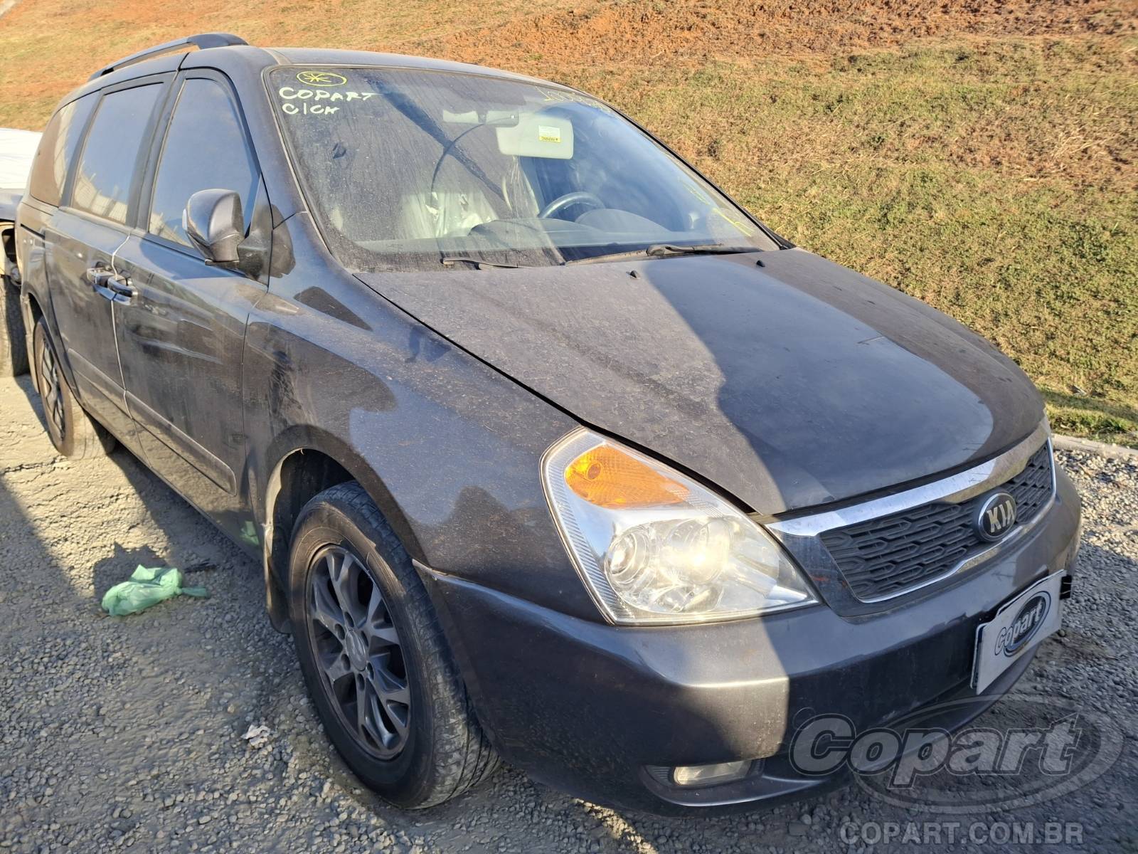 Veículo Hyundai CARNIVAL KIA CARNIVAL EX 3.5 V6 2014 2014 em leilão