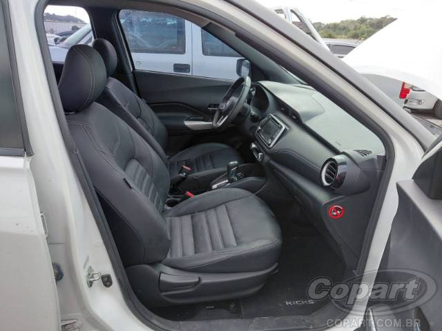 2020 NISSAN KICKS 
