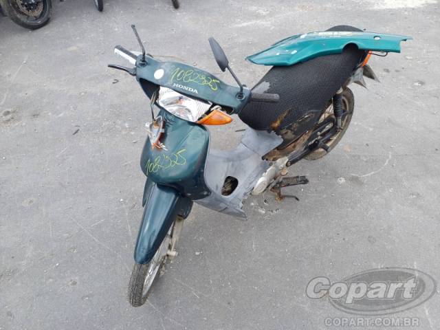 2004 HONDA C 100 