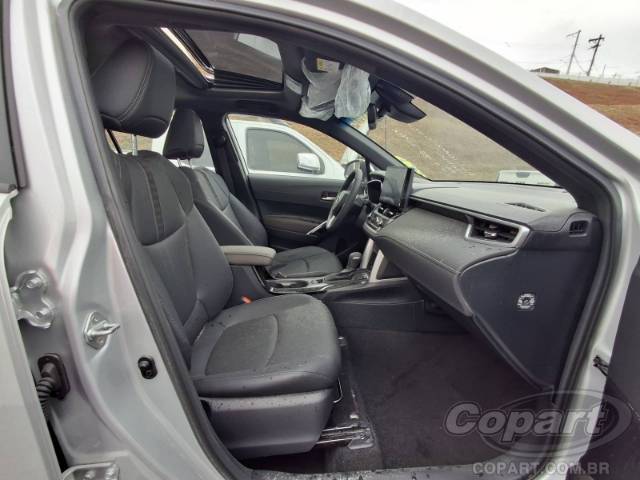 2026 TOYOTA COROLLA CROSS 