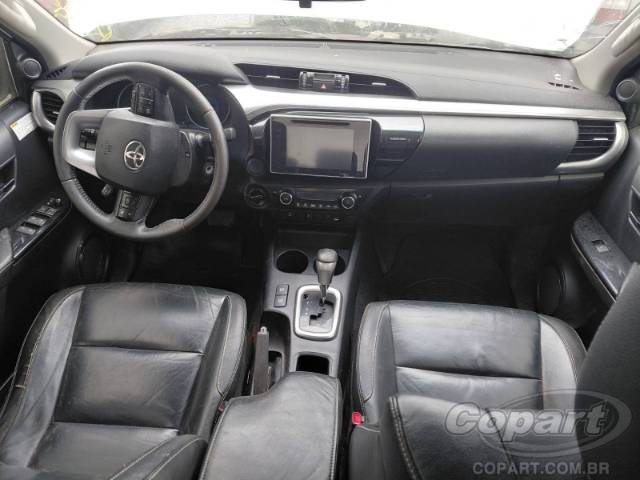 2016 TOYOTA HILUX CD 