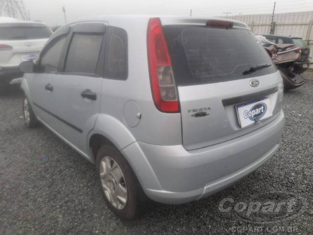 2011 FORD FIESTA 