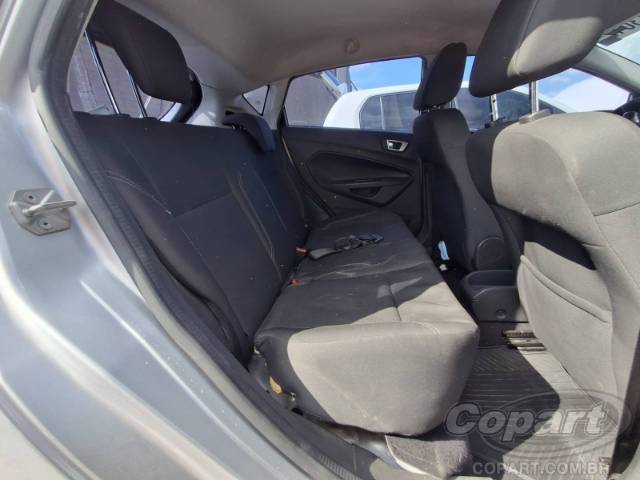 2015 FORD FIESTA 