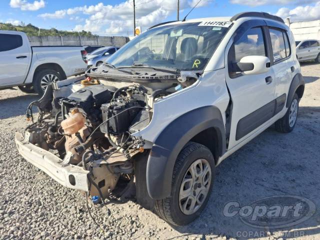 2016 FIAT UNO 