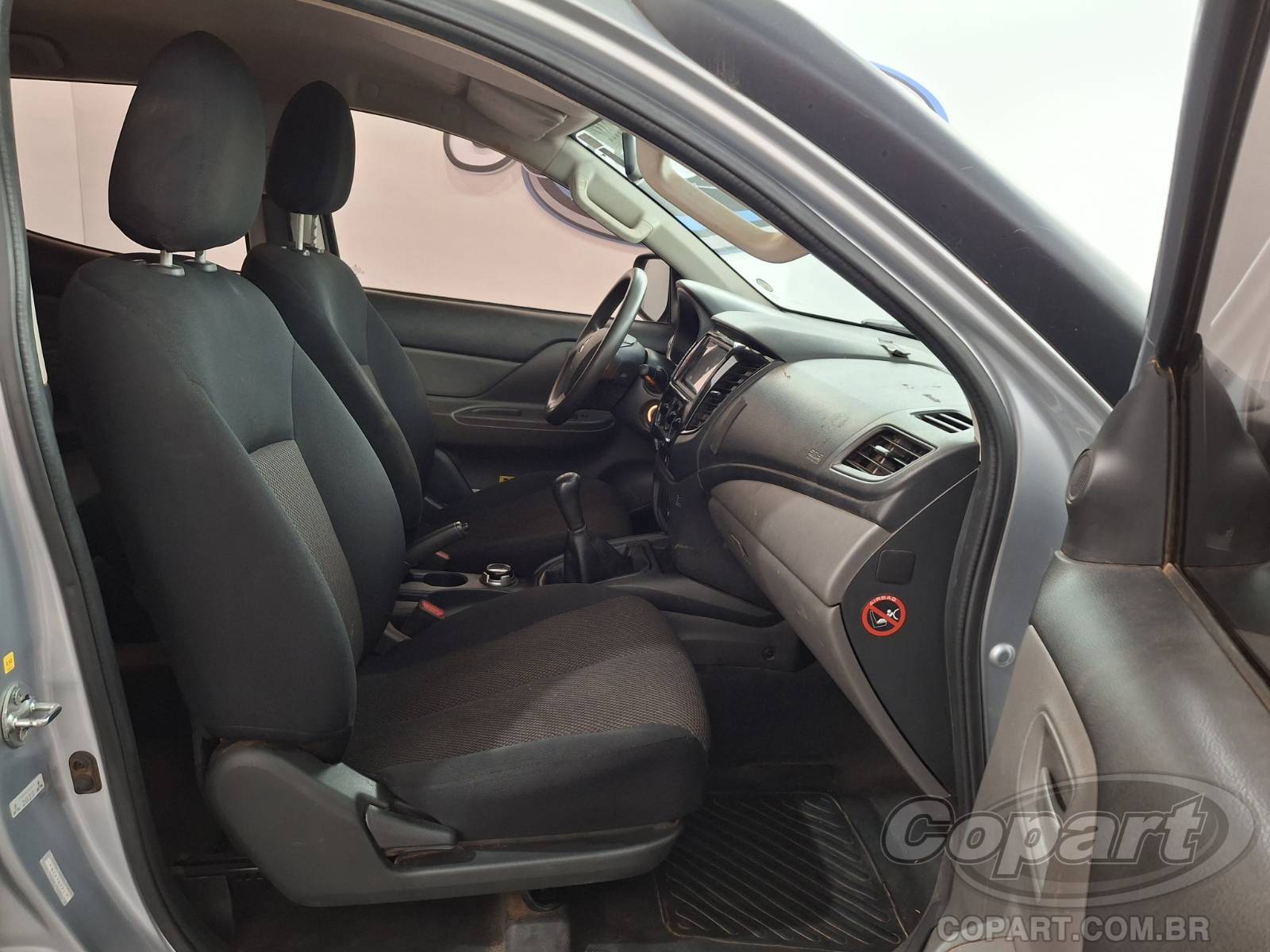 Foto 5: 2024 MITSUBISHI L200 TRITON