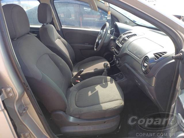 2016 FIAT GRAND SIENA 
