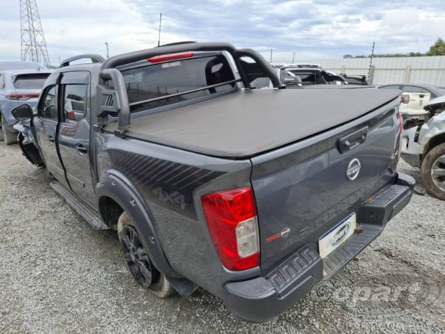 2025 NISSAN FRONTIER CD 