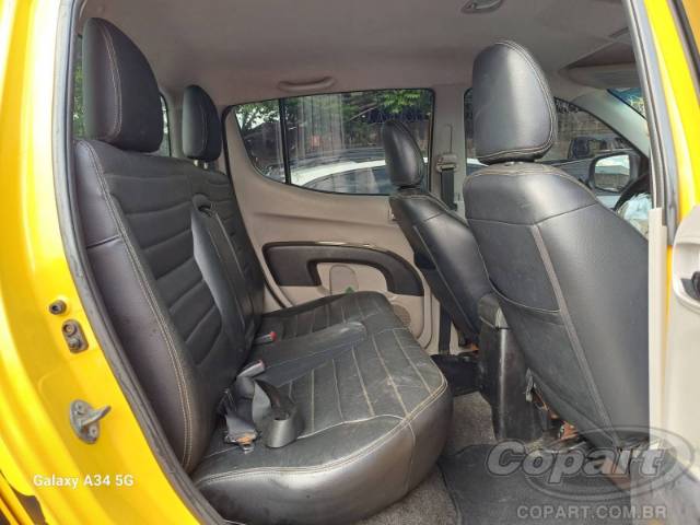 2015 MITSUBISHI L200 TRITON 