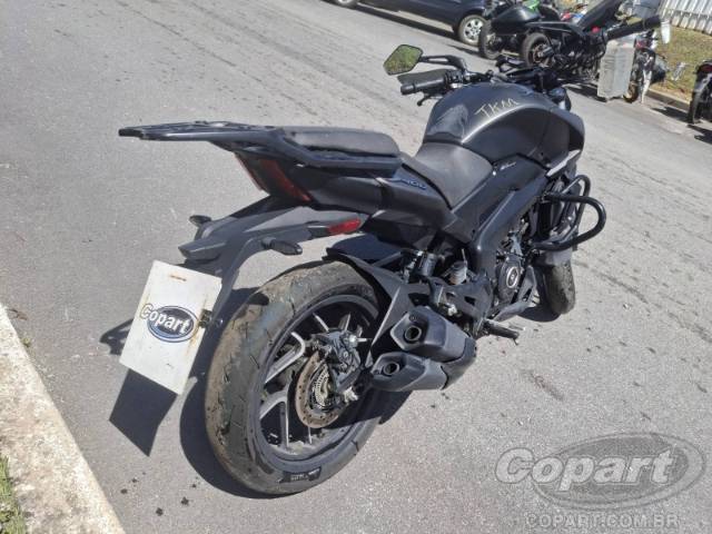 2025 BAJAJ DOMINAR 