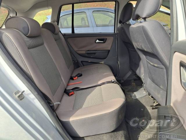 2011 VOLKSWAGEN SPACEFOX 