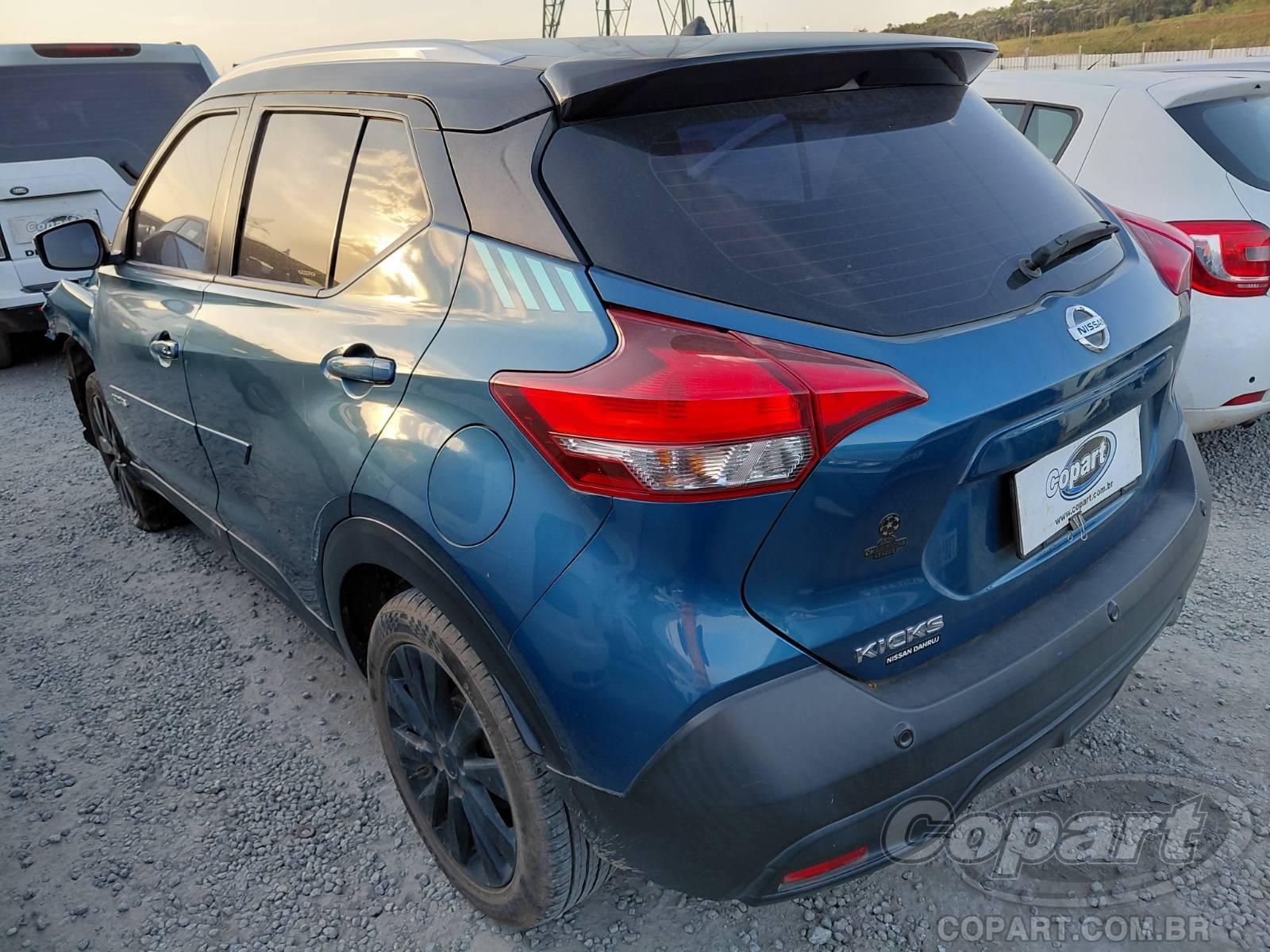 Foto 3: 2020 NISSAN KICKS