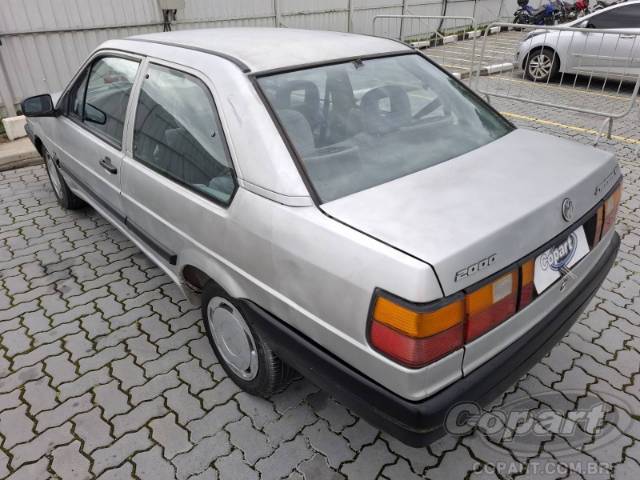 1992 VOLKSWAGEN SANTANA 