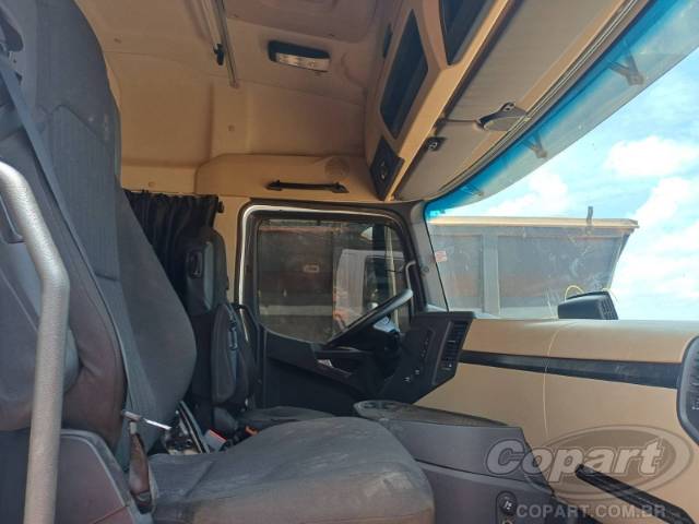 2023 MERCEDES BENZ ACTROS 