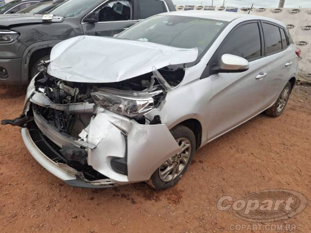 2024 TOYOTA YARIS 