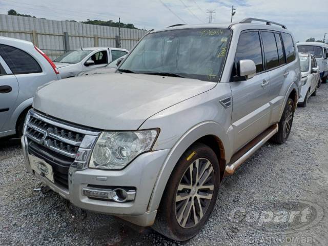 2020 MITSUBISHI PAJERO FULL 