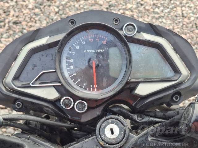 2025 BAJAJ DOMINAR 