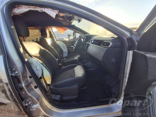 2024 RENAULT DUSTER 