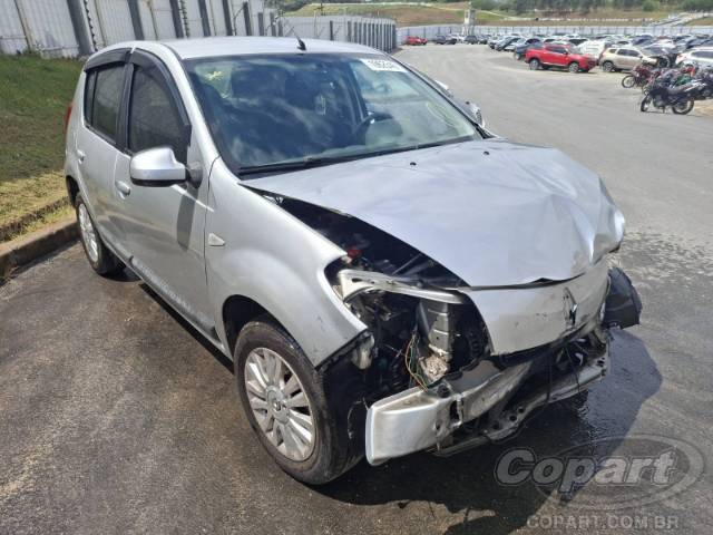 2012 RENAULT SANDERO 