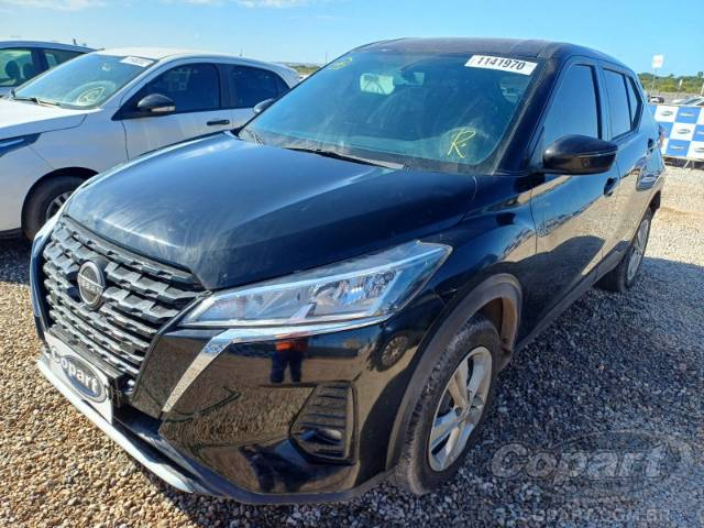 2024 NISSAN KICKS 