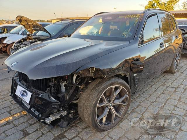 2025 BMW X5 