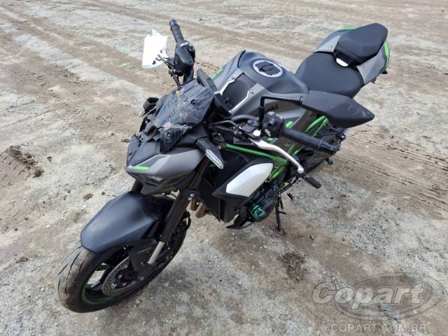 2026 KAWASAKI Z900 