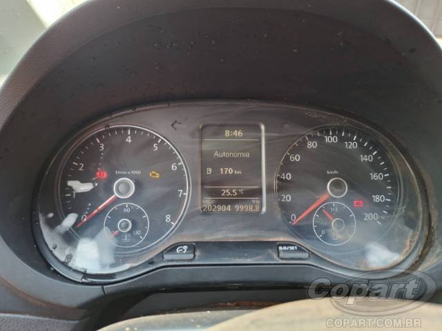 2011 VOLKSWAGEN FOX 