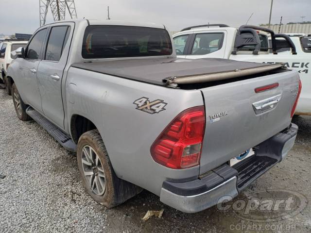 2016 TOYOTA HILUX CD 